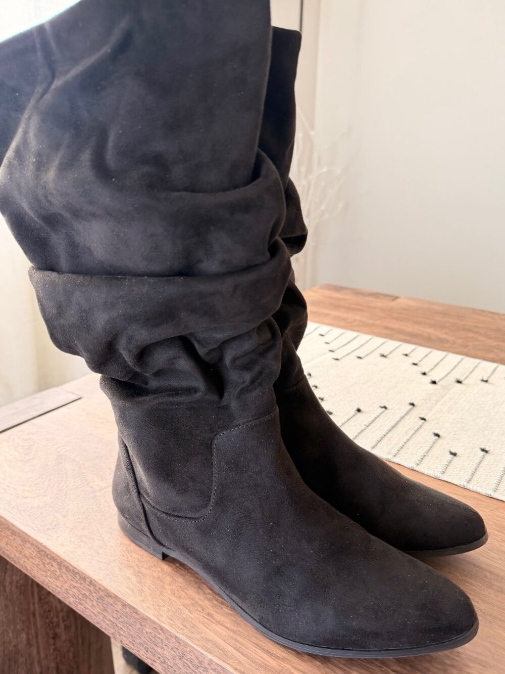 Unionbay Serena Boots – Black Faux Suede Slouchy Boots – Size 8.5